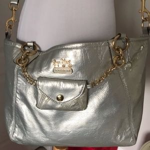 COACH SILVER CROSS BODY HANDBAG